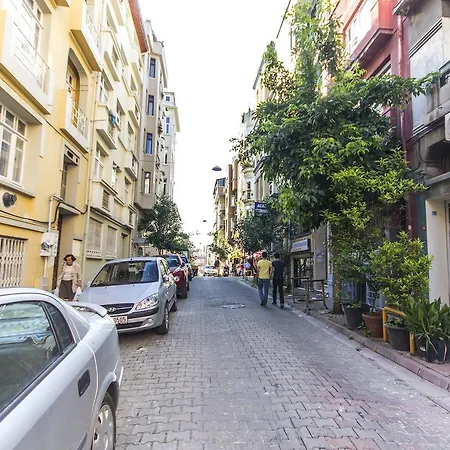 דירה Cihangir Amedis Suites