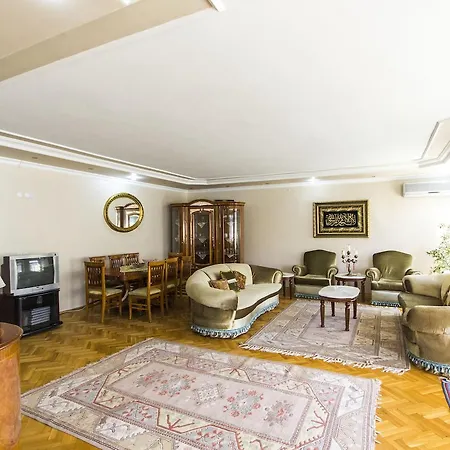 Cihangir Amedis Suites *