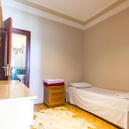 Cihangir Amedis Suites