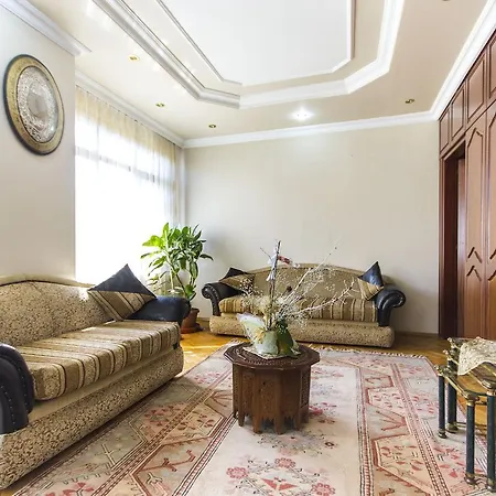 Cihangir Amedis Suites דירה *