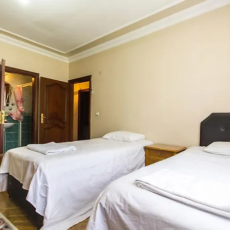 Cihangir Amedis Suites דירה *